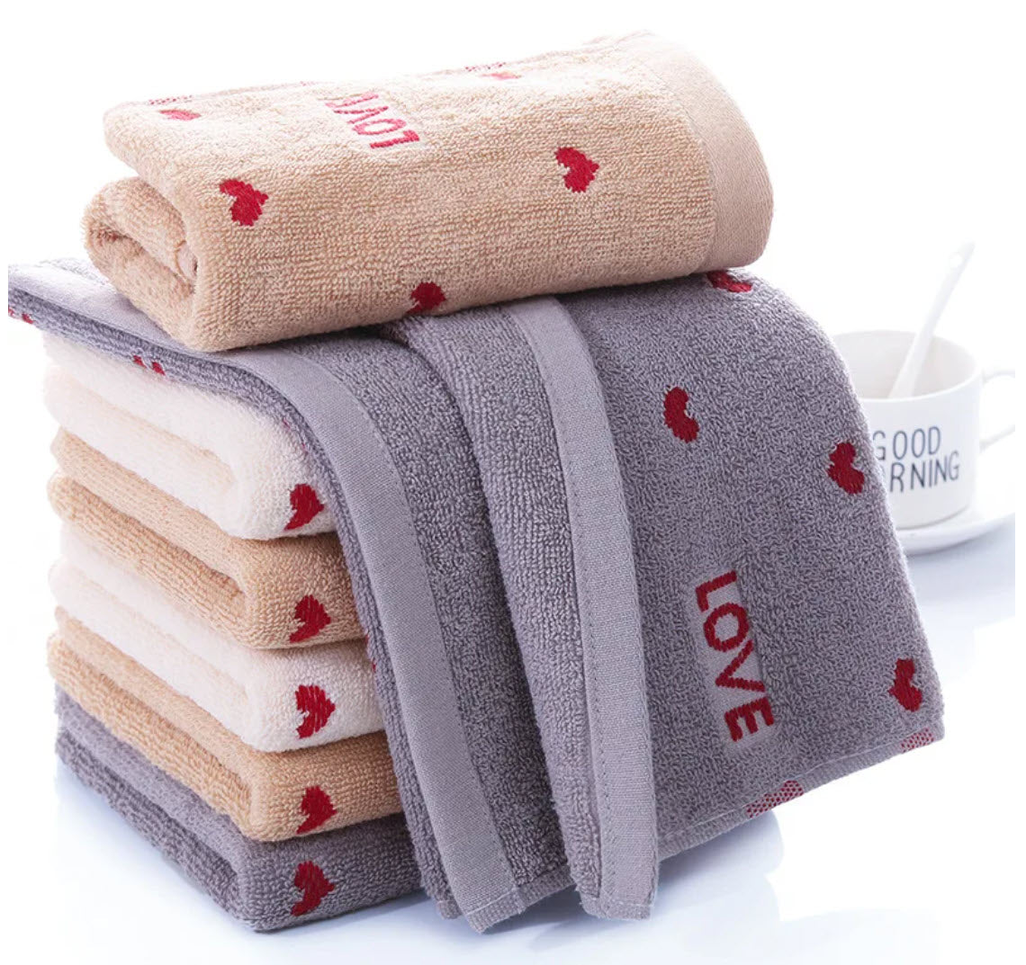 Give Laugh Love® Sprinkled Hearts Towels