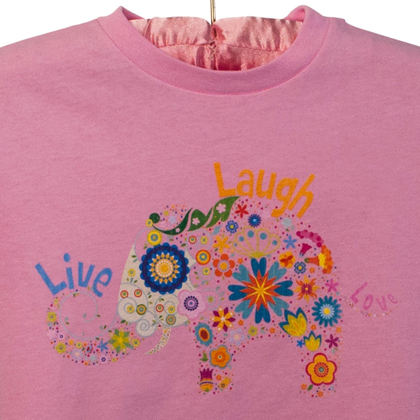 Live Laugh Love® Your Tee Trunk is Flourishing!